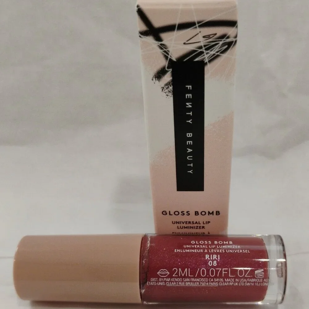 Fenty Beauty Gloss Bomb 'RiRi'- Universal Lip Luminizer -Travel Size- NWT